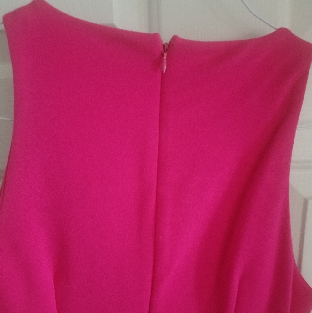 Dress - Picture 3 of 4